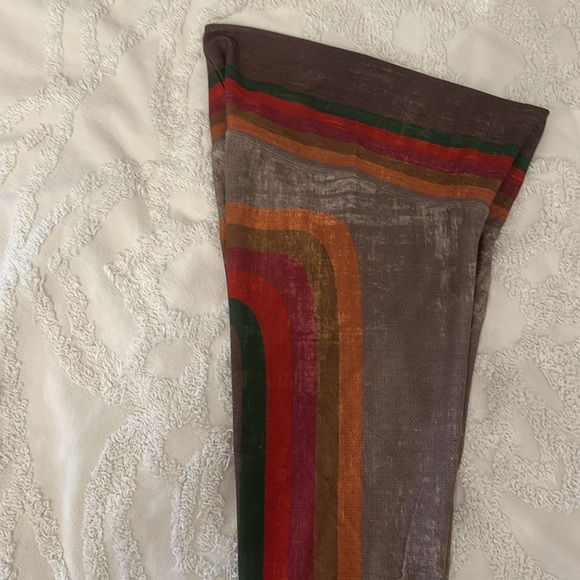 Niyama Sol extra long Retro print leggings, size M. ❤️💚🧡 - Picture 3 of 6